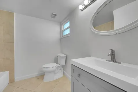 1548 Se Royal Green Circle Port Saint Lucie FL 34952