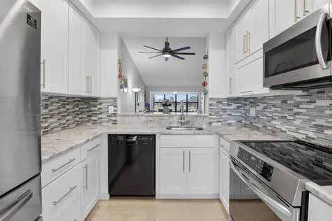 5152 Golfview Court Delray Beach FL 33484
