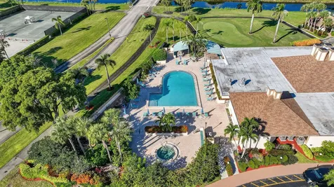 5152 Golfview Court Delray Beach FL 33484