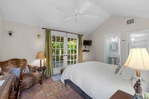 1608 Lake Avenue West Palm Beach FL 33401