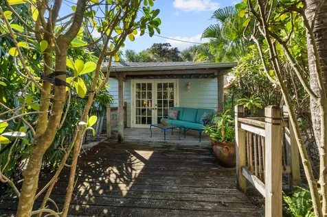 1608 Lake Avenue West Palm Beach FL 33401