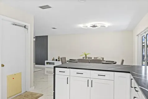 3318 Nw 69th Court Fort Lauderdale FL 33309