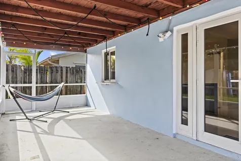 3318 Nw 69th Court Fort Lauderdale FL 33309