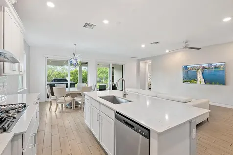 10616 Starling Way West Palm Beach FL 33412