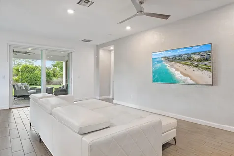 10616 Starling Way West Palm Beach FL 33412