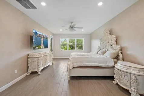 10616 Starling Way West Palm Beach FL 33412