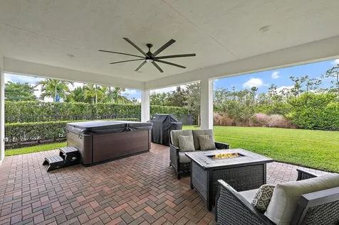 10616 Starling Way West Palm Beach FL 33412