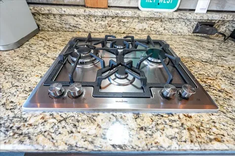 185 NW Hazard Way Saint Lucie West FL 34986
