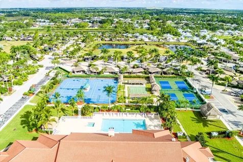 185 NW Hazard Way Saint Lucie West FL 34986