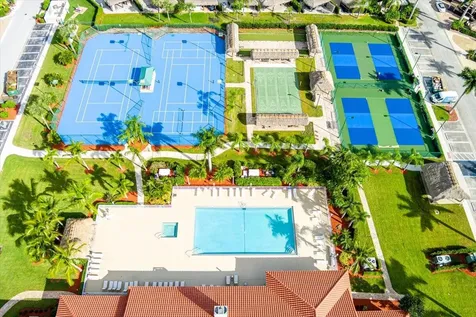 185 NW Hazard Way Saint Lucie West FL 34986