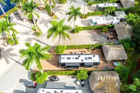 185 NW Hazard Way Saint Lucie West FL 34986