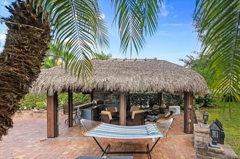 185 NW Hazard Way Saint Lucie West FL 34986