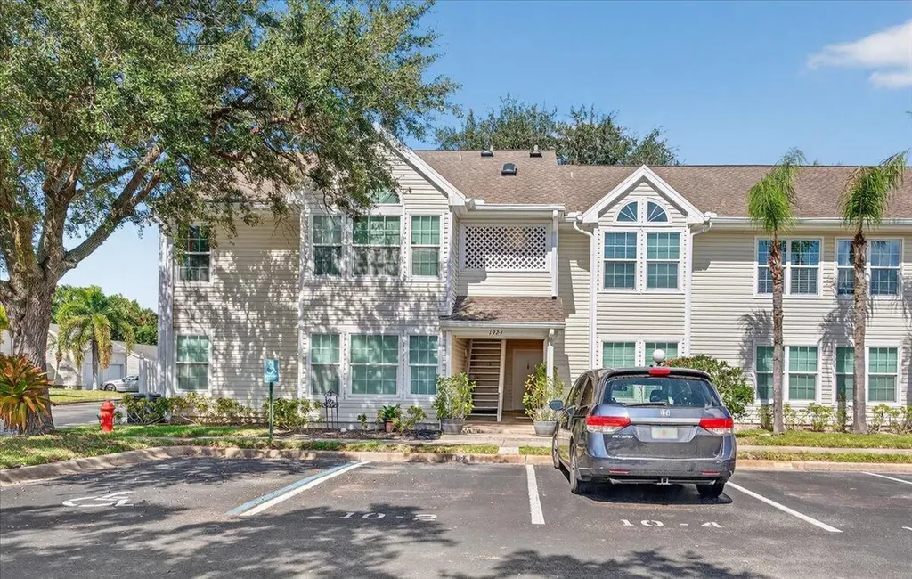 1924 Westminster Circle Vero Beach FL 32966