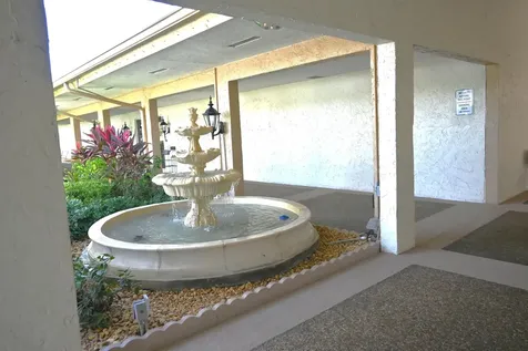 198 Lake Evelyn Drive West Palm Beach FL 33411