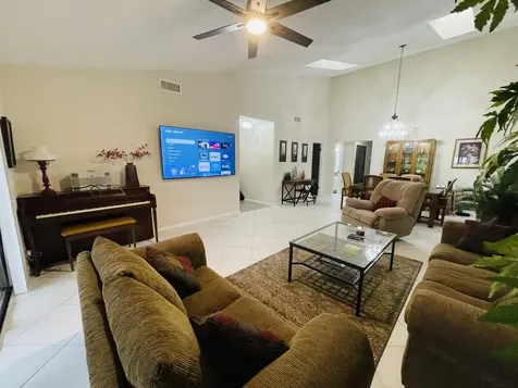 354 SW 28th Avenue Delray Beach FL 33445