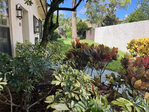 354 SW 28th Avenue Delray Beach FL 33445