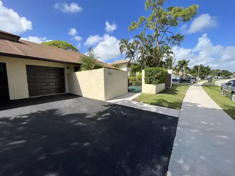 354 SW 28th Avenue Delray Beach FL 33445