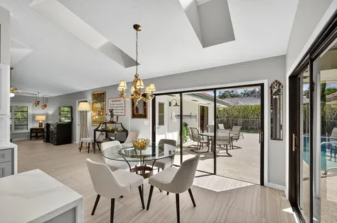 13 Saint Giles Road Palm Beach Gardens FL 33418