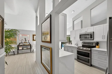 13 Saint Giles Road Palm Beach Gardens FL 33418