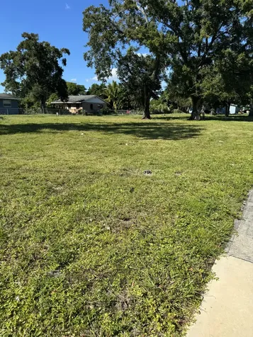 201 N 29th Street Fort Pierce FL 34947