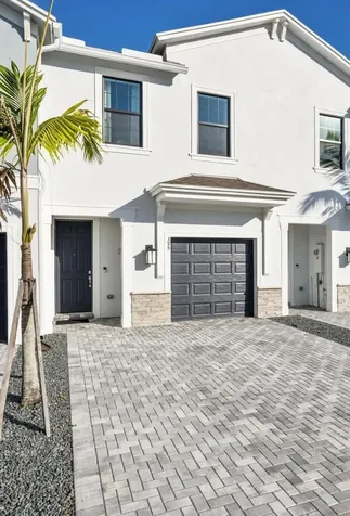 395 Sw Sally Way Stuart FL 34997
