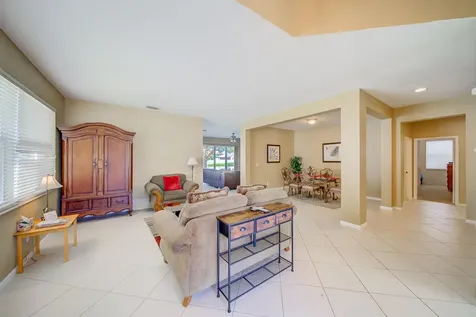 155 Bella Vista Way Royal Palm Beach FL 33411