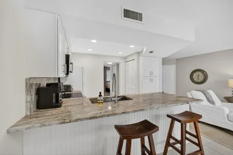 1605 S Us Highway 1 Jupiter FL 33477