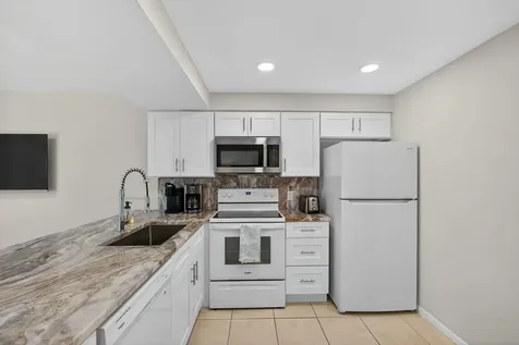 1605 S Us Highway 1 Jupiter FL 33477