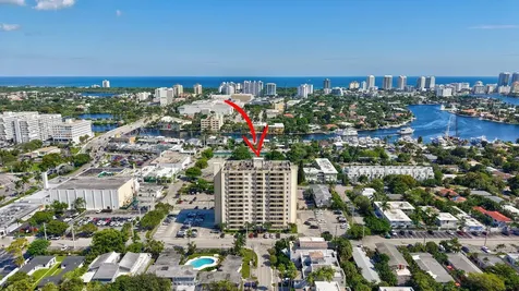 900 Ne 18th Avenue Fort Lauderdale FL 33304