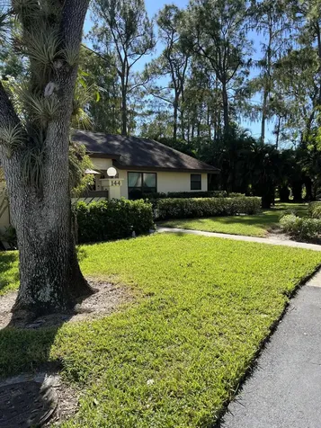 144 Karanda Court Royal Palm Beach FL 33411