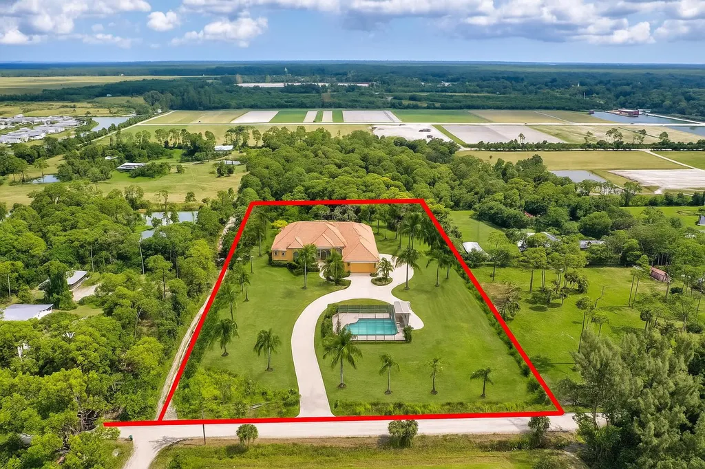 15532 43rd Road Loxahatchee Groves FL 33470