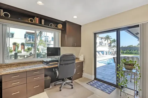 Boynton Beach FL 33483