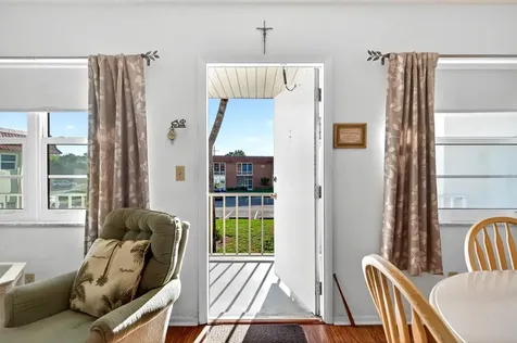 108 Spring Lake Court Vero Beach FL 32962