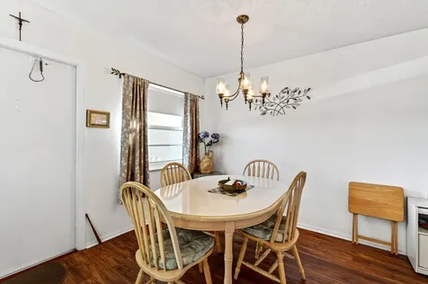 108 Spring Lake Court Vero Beach FL 32962