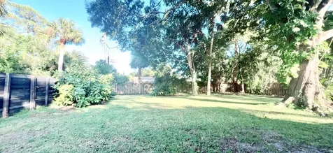 1656 41st Avenue Vero Beach FL 32960