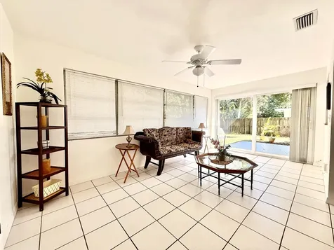 1656 41st Avenue Vero Beach FL 32960