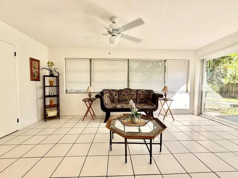1656 41st Avenue Vero Beach FL 32960