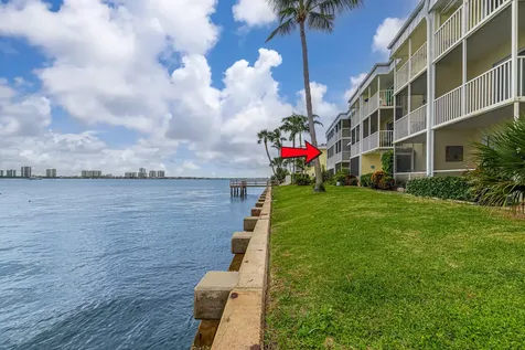 101 Doolen Court North Palm Beach FL 33408
