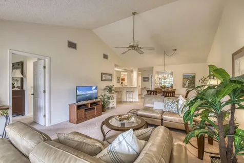 6275 Se Charleston Place Hobe Sound FL 33455