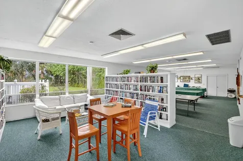 312 Ne 17th Avenue Boynton Beach FL 33435