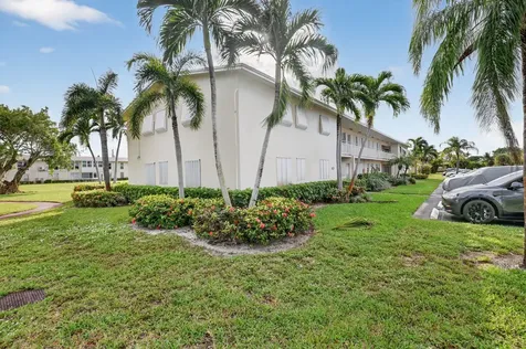 312 Ne 17th Avenue Boynton Beach FL 33435
