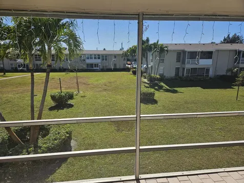 312 Ne 17th Avenue Boynton Beach FL 33435