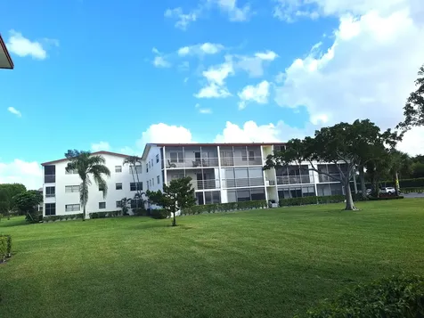 53 Brighton B Boca Raton FL 33434