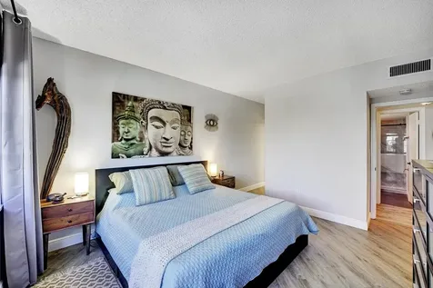 290 W Palmetto Park Road Boca Raton FL 33432