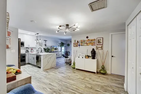 290 W Palmetto Park Road Boca Raton FL 33432