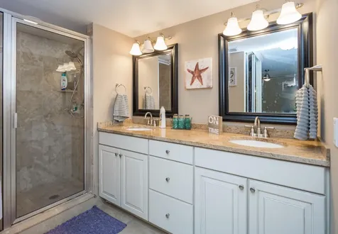130 1st Terrace Palm Beach Gardens FL 33418