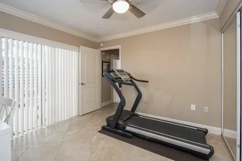 130 1st Terrace Palm Beach Gardens FL 33418