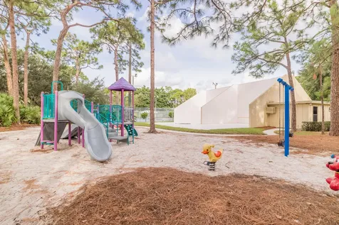 130 1st Terrace Palm Beach Gardens FL 33418