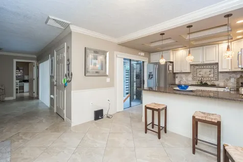 130 1st Terrace Palm Beach Gardens FL 33418