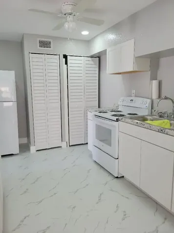 1119 W 32nd Street Riviera Beach FL 33404